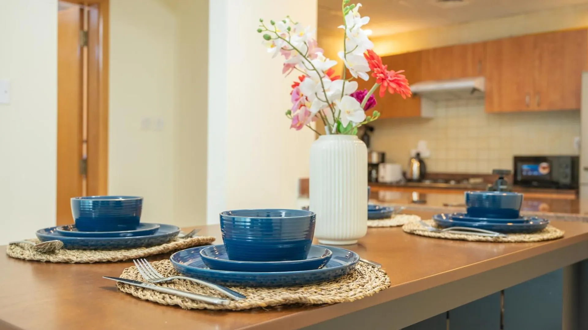 Luxurious 1-Br Apt In Active Dubai Marina 0*,  United Arab Emirates