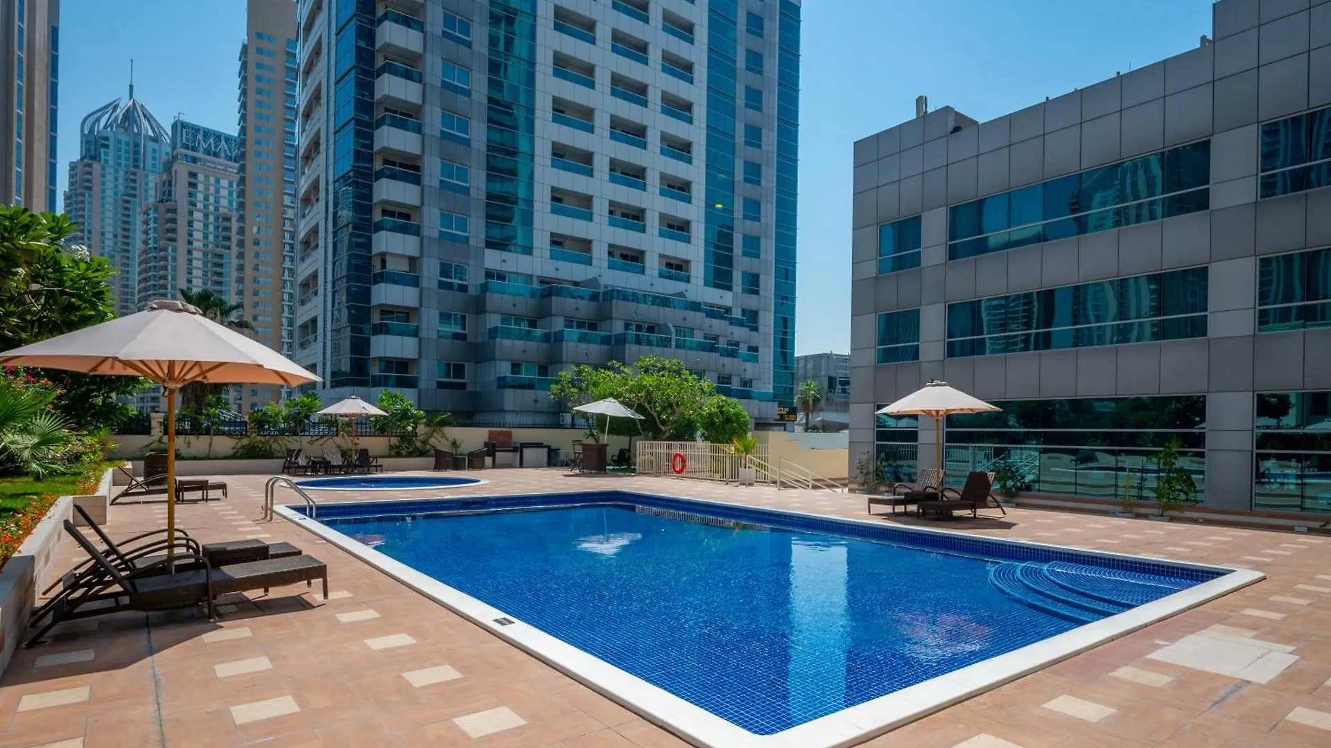 Luxurious 1-Br Apt In Active Dubai Marina 0*,  United Arab Emirates